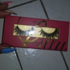 Lashes Lilly London